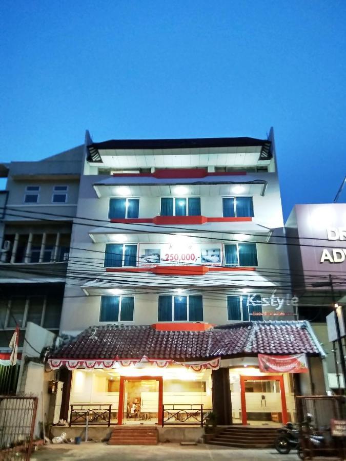 K-Style Eco Hotel Jakarta Exterior photo